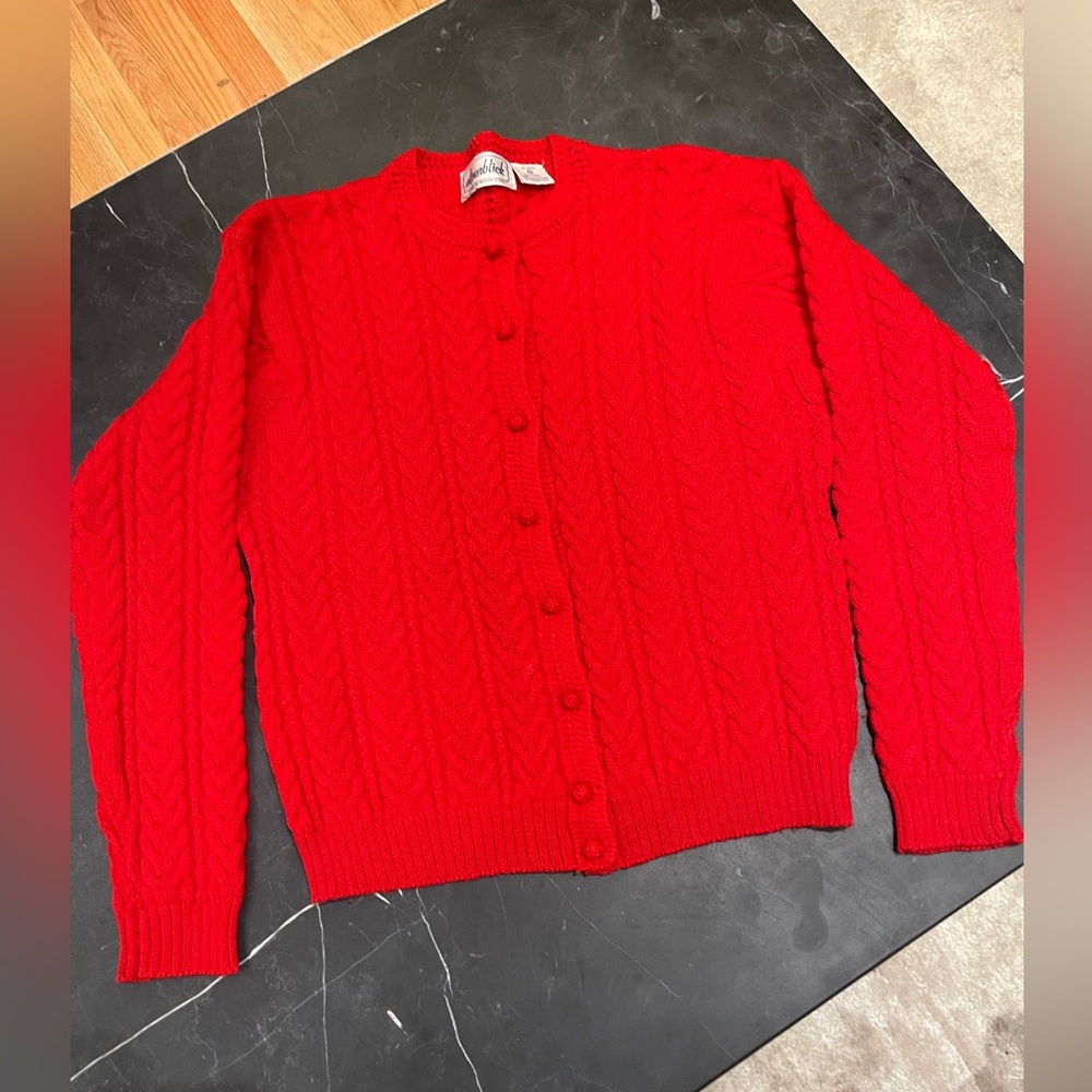 Red Beautiful Wool Vintage Cable Knit Cardigan Sweater Size 40(L US)